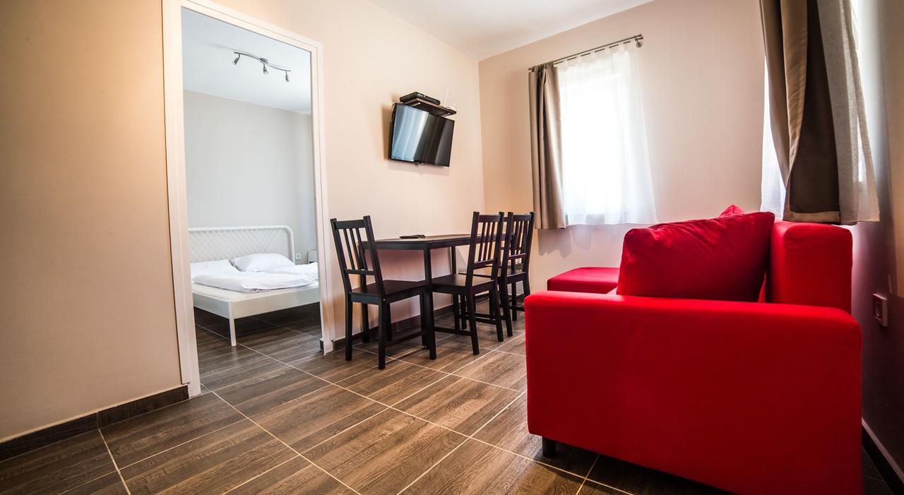 Tulipan Apartman Eger Luaran gambar